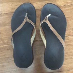 Olukai leather flip flops